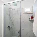 Debos Apartmán